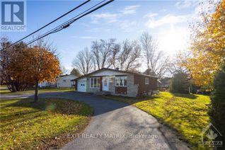 House for Sale, 828 Notre Dame Street, Russell, ON