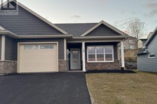 Semi-Detached House for Sale, 14 Goldenrod Court, Falmouth, NS