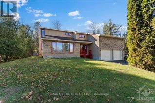 Detached House for Sale, 5 Rockwood Drive, McNab/Braeside, ON