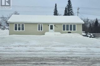 Bungalow for Sale, 825 Hudson Drive, Labrador City, NL