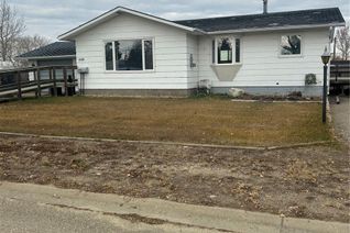 Detached House for Sale, 608 Boscurvis Avenue, Oxbow, SK