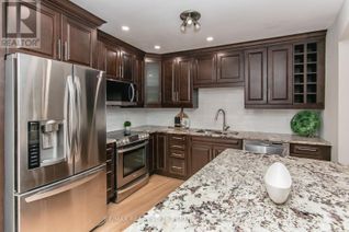 Freehold Townhouse for Sale, 511 Oakvale Drive #6, Waterloo, ON