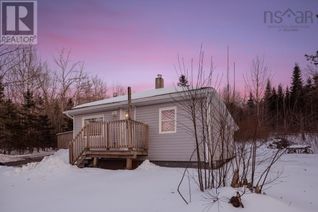 Bungalow for Sale, 1736 Highway 277, Carrolls Corner, NS