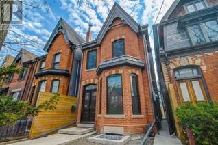 Detached House for Rent, 117 Robert Street #1, Toronto (University), ON