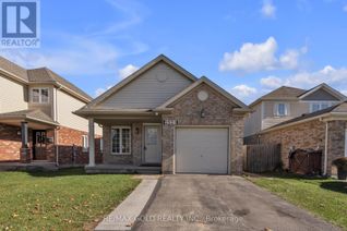 Backsplit for Sale, 2521 Meadowgate Boulevard, London, ON