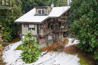 Detached House for Sale, 104 Oscar Bear Road, Ymir, BC