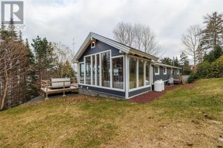 Bungalow for Sale, 8 Bridle Path, Blaketown, NL