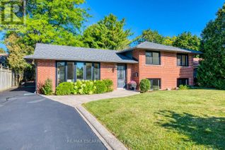 Sidesplit for Rent, 33 Sewell Drive, Oakville (College Park), ON