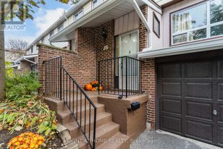 Townhouse for Sale, 63 Ferris Lane #J5, Barrie (Cundles East), ON