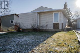 House for Sale, 8325 101 Avenue, Peace River, AB