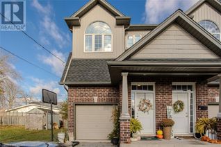 Semi-Detached House for Sale, 21a Townline Road E, St. Catharines, ON