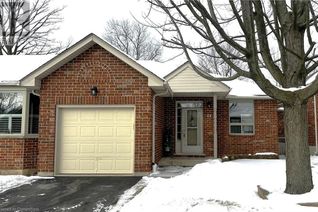 Property for Sale, 44 Greentrail Drive, Mount Hope, ON