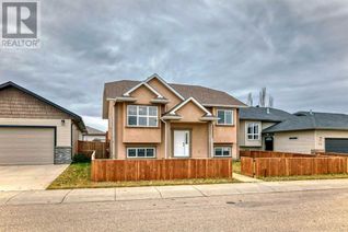 Detached House for Sale, 312 Jenner Crescent, Red Deer, AB