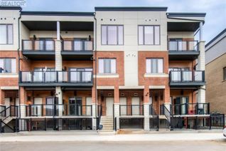 Condo Townhouse for Sale, 25 Isherwood Avenue Unit# 55, Cambridge, ON