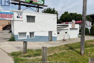 Commercial/Retail Property for Sale, 915 Weston Road, Toronto (Rockcliffe-Smythe), ON