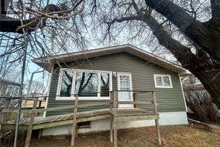 Bungalow for Sale, 421 Taylor Street, Bienfait, SK