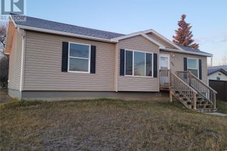 Bungalow for Sale, 603 Pacific Avenue, Kerrobert, SK