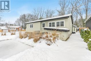 Detached House for Sale, 33 Frank Street, Wasaga Beach, ON