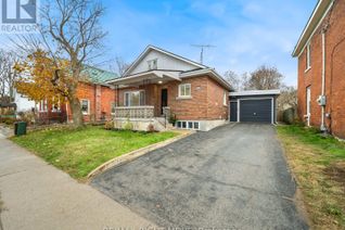 Detached House for Sale, 206 Mary Street, Orillia, ON