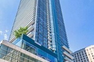 Property for Sale, 386 Yonge St #702, Toronto, ON