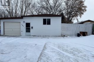 Property for Sale, 185 Laing Crescent, Weyburn, SK Property for Sale, 185 Laing Crescent, Weyburn, SK