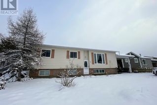 Bungalow for Sale, 36 Moose Dr, Manitouwadge, ON