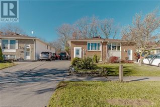 Semi-Detached House for Sale, 7746 Jubilee Drive, Niagara Falls, ON