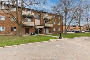 Condo Apartment for Sale, 63 Baldoon Road #302, Chatham, ON