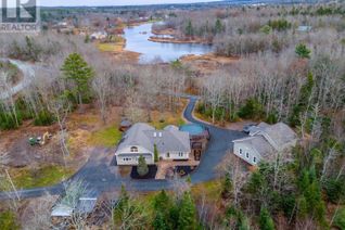 Detached House for Sale, 80 Arrowhead Drive, Enfield, NS