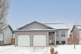 Detached House for Sale, 200 Laura Avenue W, Duchess, AB