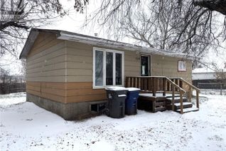 Bungalow for Sale, 714 3rd Street E, Meadow Lake, SK