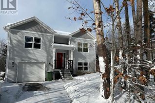 Detached House for Sale, 20 Holland Road, Fletchers Lake, NS