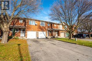 Freehold Townhouse for Sale, 85 Royalvista Drive, Hamilton, ON