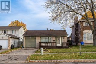 Backsplit for Sale, 35 Parkland Crescent, Kitchener, ON