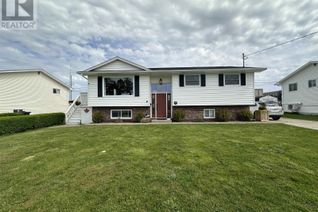 House for Sale, 9 Sprucewood Drive, Yarmouth, NS