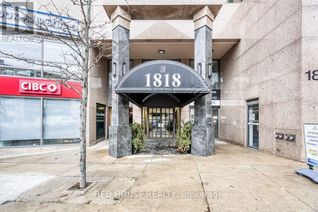 Condo Apartment for Sale, 1818 Bayview Avenue #704, Toronto (Mount Pleasant East), ON