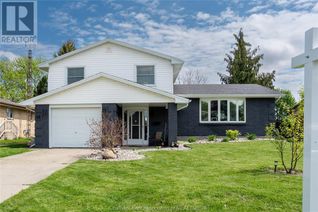 Sidesplit for Sale, 44 Mount Pleasant Crescent, Wallaceburg, ON