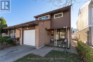 Semi-Detached House for Sale, 52 Wallis Crescent, Toronto (Mount Olive-Silverstone-Jamestown), ON