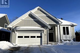 Detached House for Sale, 33 Madwayosh Street, Saugeen Shores, ON