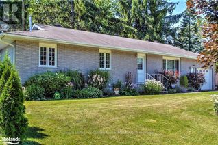 Bungalow for Sale, 241 Aiken Street, Meaford, ON