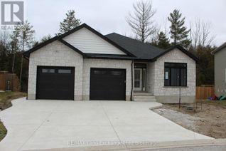 Detached House for Sale, 784 Campbell Avenue, Kincardine, ON