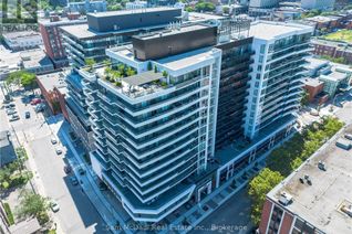 Condo Apartment for Sale, 212 King William Street E #417, Hamilton (Beasley), ON