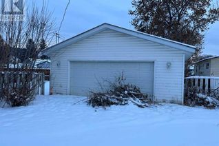 Bungalow for Sale, 9518 85 Avenue, Peace River, AB