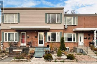 Townhouse for Sale, 740 Kennedy Road #29, Toronto (Ionview), ON