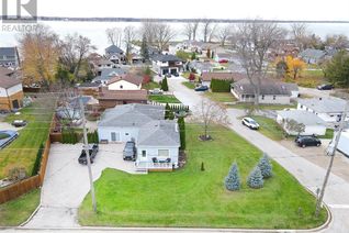 House for Sale, 1118 Front Road North, Amherstburg, ON