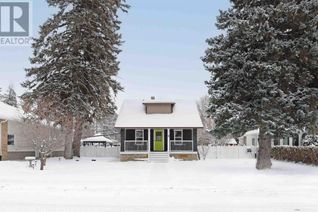 Detached House for Sale, 8 Evergreen Park Close W, Brooks, AB