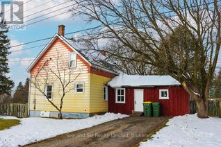 Detached House for Sale, 22 Greenview Lane, Grey Highlands, ON