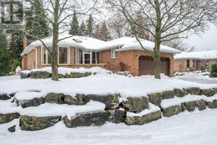 Bungalow for Sale, 17 Patricia Place, Kawartha Lakes (Bobcaygeon), ON