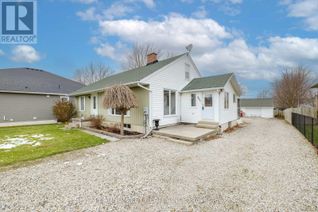 Bungalow for Sale, 405 Victoria Street, Warwick (Watford), ON