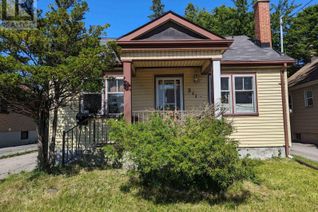 House for Sale, 211 Park Road S, Oshawa (Vanier), ON